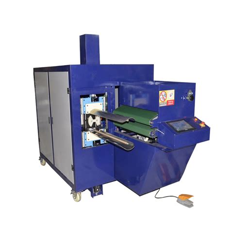 pillow roll packing machine.